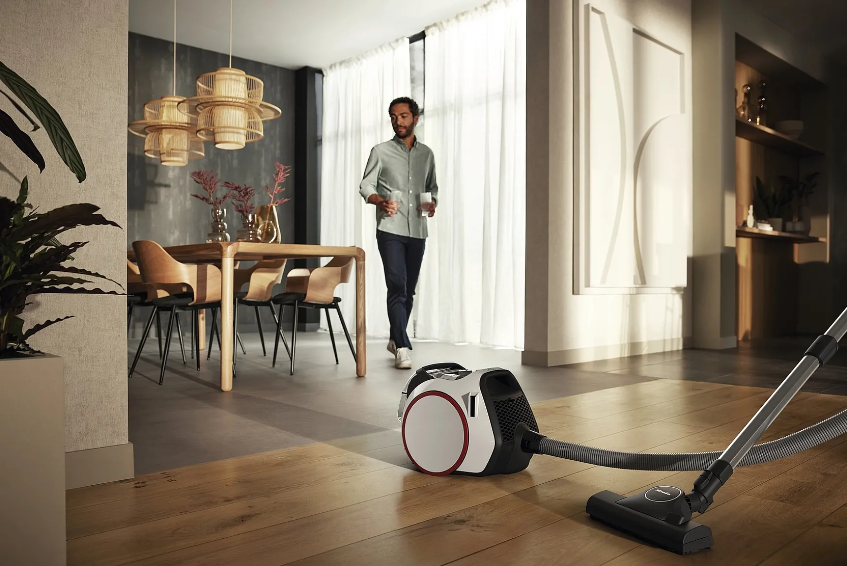 Miele Cx1 Steigern- Beutellose Staubsauger