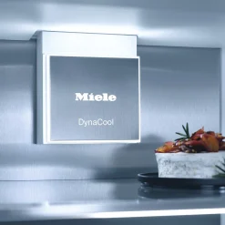 Miele Kfn 7795 D- Integrierte Bodenhalterungen