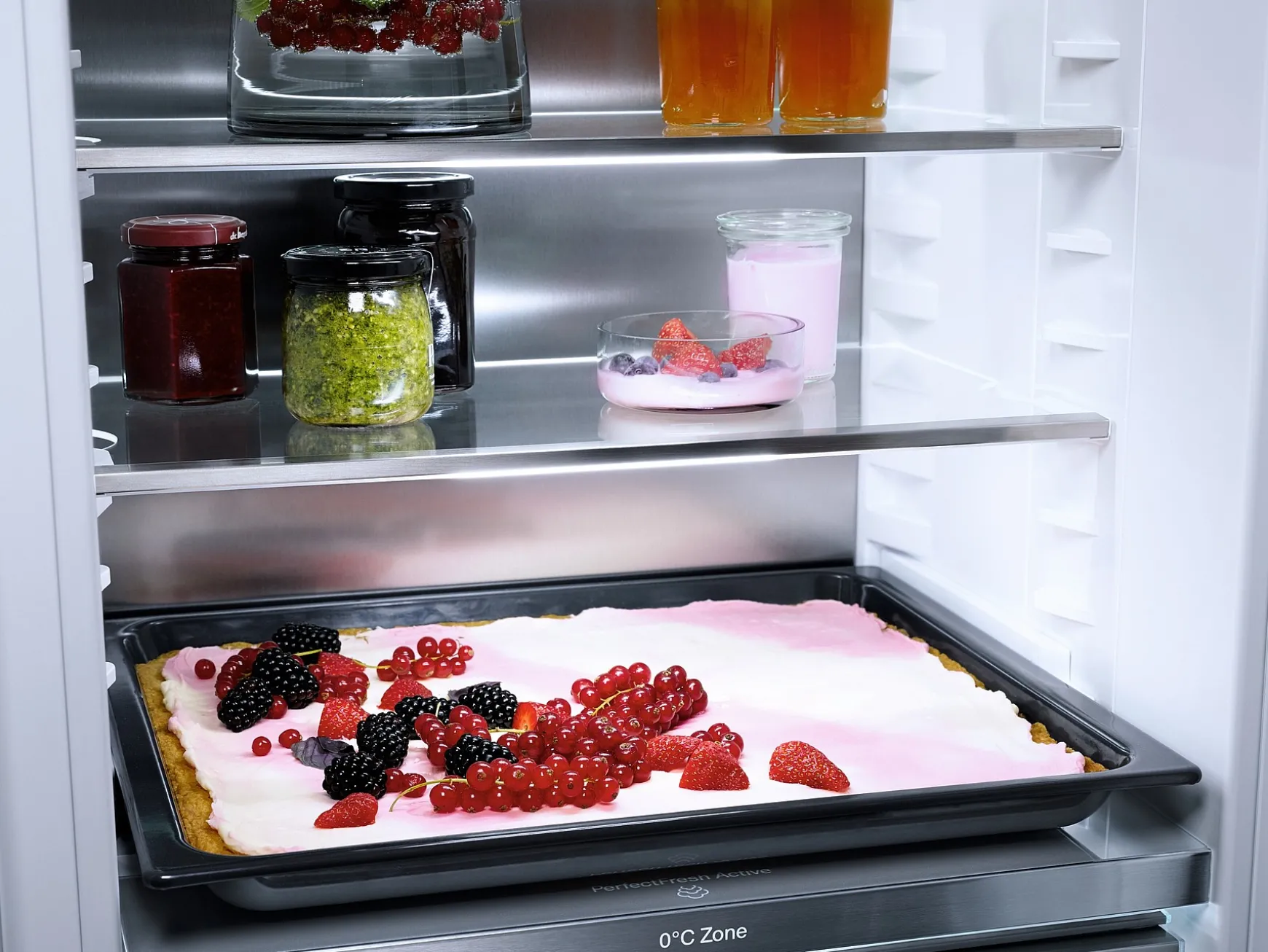 Miele Kfn 7795 D- Integrierte Bodenhalterungen
