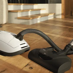 Miele Komplette C3 Cat & Dog Powerline Sgee0- Bodenstaubsauger Mit Beutel