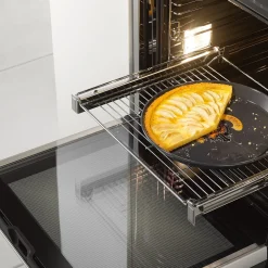 Miele Rundes Backblech Nostalgisches Logo- Kuchenzubehör