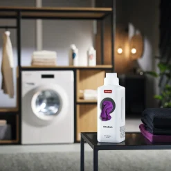 Miele Ultradark 50,72 Fl. Oz. (1,5 L)- Reinigungsprodukte Fur Die Wäschepflege