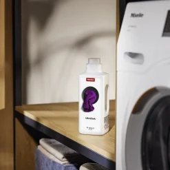 Miele Ultradark 50,72 Fl. Oz. (1,5 L)- Reinigungsprodukte Fur Die Wäschepflege